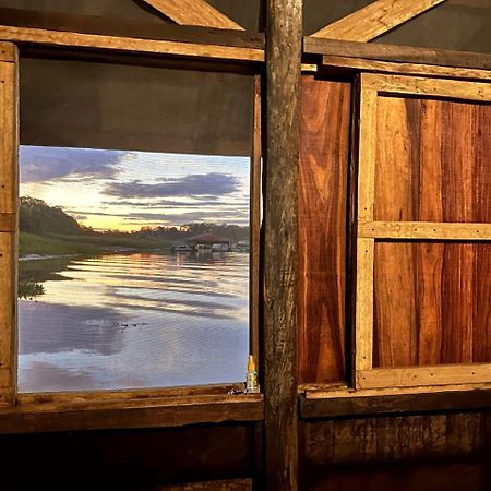 Cabana Flotante Kurupira Leticia Buitenkant foto