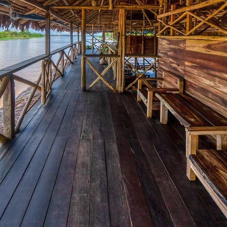 Cabana Flotante Kurupira Leticia Buitenkant foto