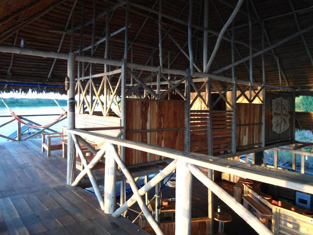 Cabana Flotante Kurupira Leticia Buitenkant foto